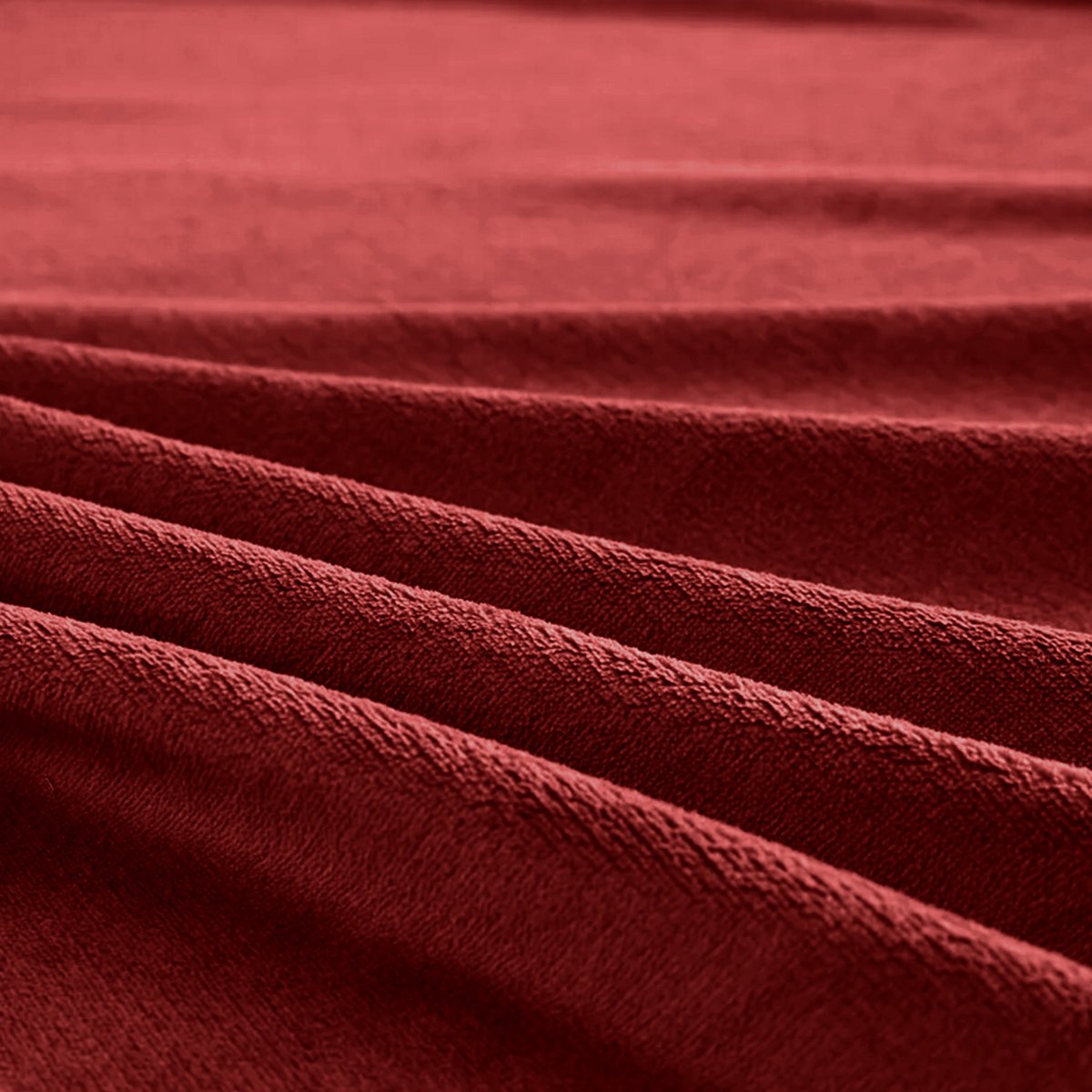 Velvet Velvet Fitted Sheet - Red